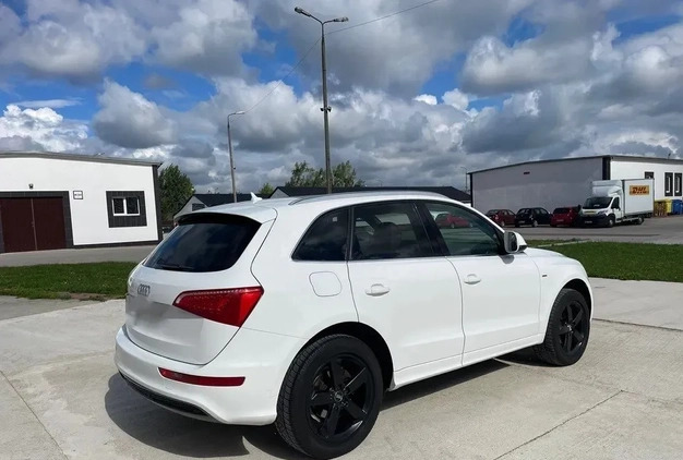 Audi Q5 cena 56500 przebieg: 267000, rok produkcji 2009 z Grójec małe 667